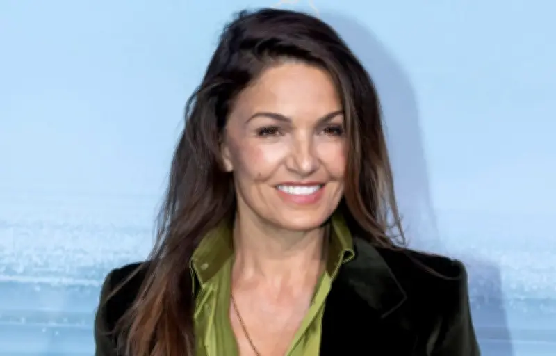 Nadia Farès, actrice des Rivières Pourpres, s'éteint à 57 ans après un accident