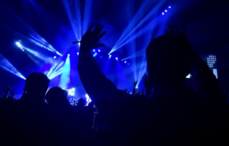 Nancy : un habitant découvre une discothèque sous sa fenêtre après son achat