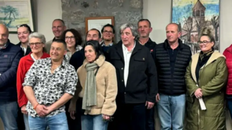 Nasbinals : le nouveau conseil municipal installé avec une équipe paritaire
