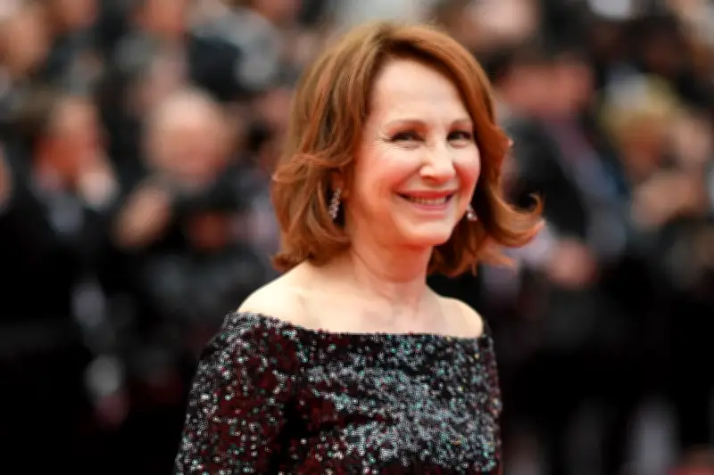 Nathalie Baye, actrice française multi-césarisée, s'éteint à 77 ans à Paris