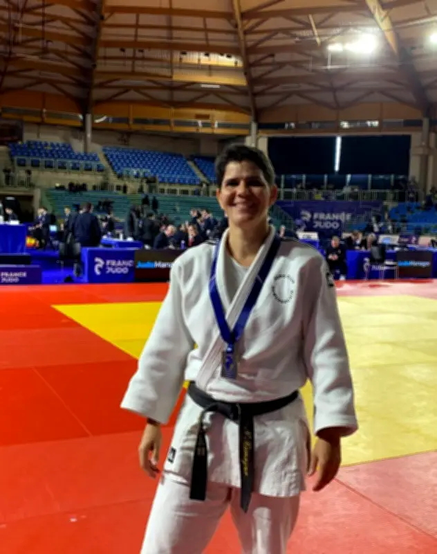 Nathalie Comeyne du Judo Club Semussacais décroche le bronze aux championnats de France vétérans