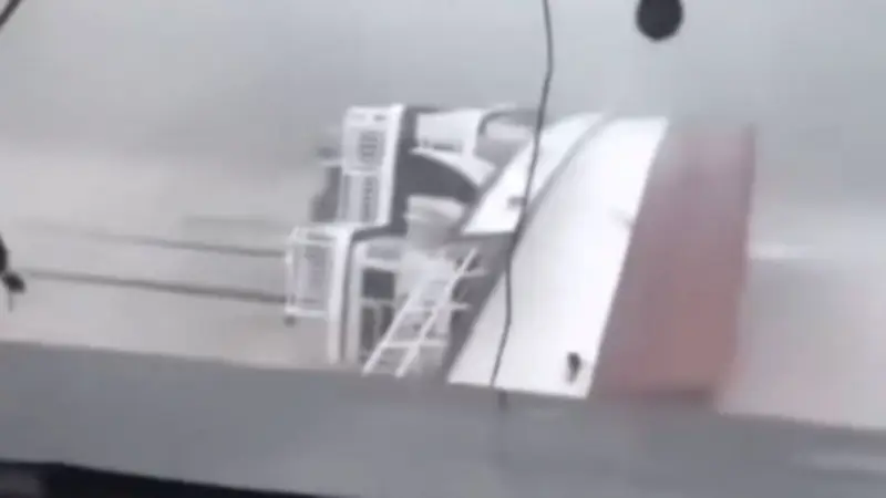 Naufrage dans la baie d'Halong : 35 morts, 4 disparus