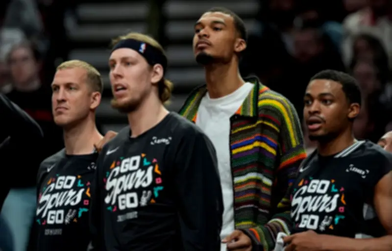 NBA : Les Spurs dominent Portland sans Wembanyama, Harper brille