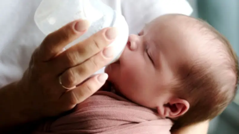 Nestlé rappelle des laits pour bébés en France et en Europe