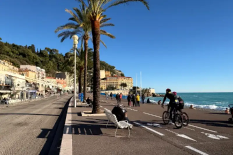 Nice : une femme ivre agresse passants et policiers, placée en garde à vue