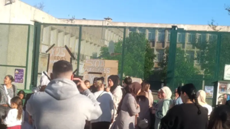 Nîmes : colère des parents après l'annonce d'une fermeture de classe à l'école Bruguier