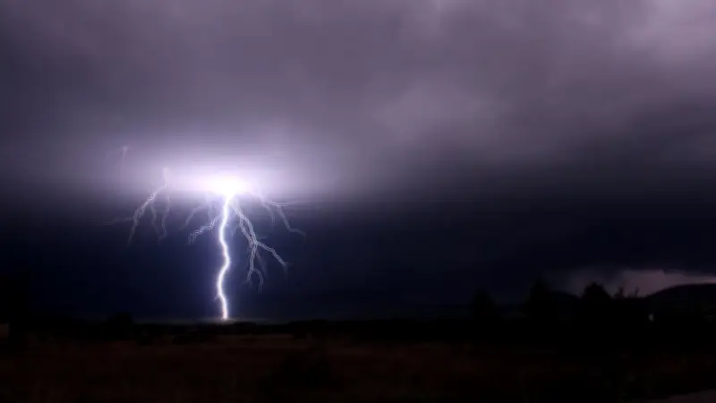 Nîmes : Jérémy Vagné, chasseur d'orages aux photos époustouflantes