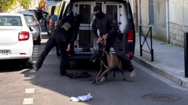 Nîmes : un forcené menaçant d'ouvrir le gaz maîtrisé par le Raid après une intervention sous haute tension