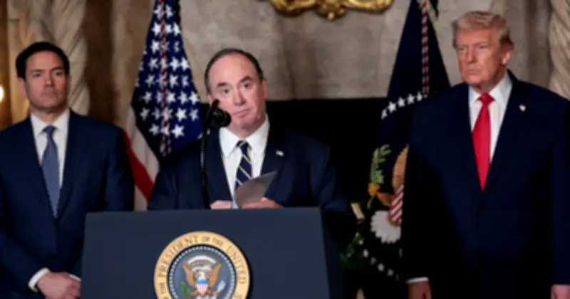 Nouveau limogeage surprise à la tête de la marine américaine : le secrétaire John Phelan évincé