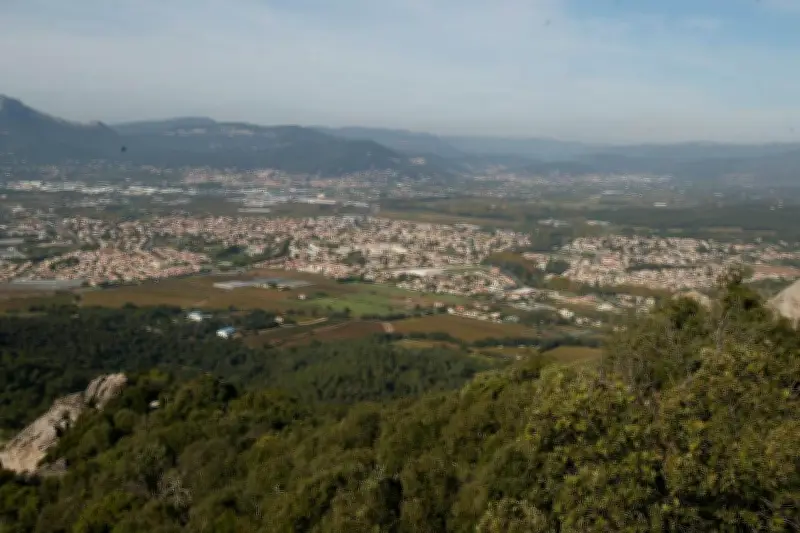 Nouvelle bataille fiscale à La Crau : le maire justifie la hausse des impôts