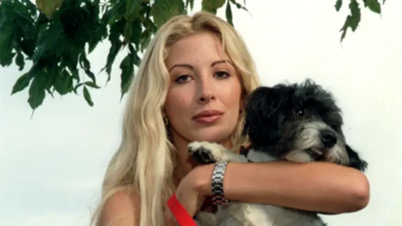 Obsèques de Loana : la cérémonie publique à Nice ce samedi 4 avril