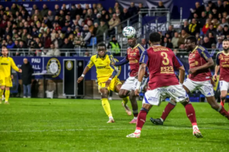 Omar Sissoko, prêté par le Paris FC, opéré de la cheville et forfait pour la fin de saison