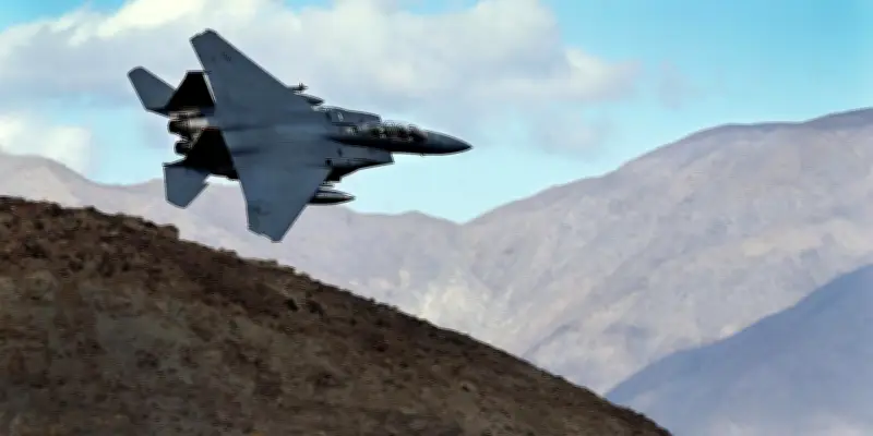 Opération de sauvetage spectaculaire d'un aviateur américain en Iran : ce que l'on sait