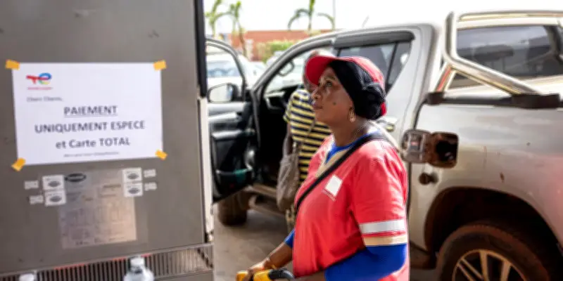 Outre-mer : avec la crise pétrolière, le réveil des revendications contre la vie chère