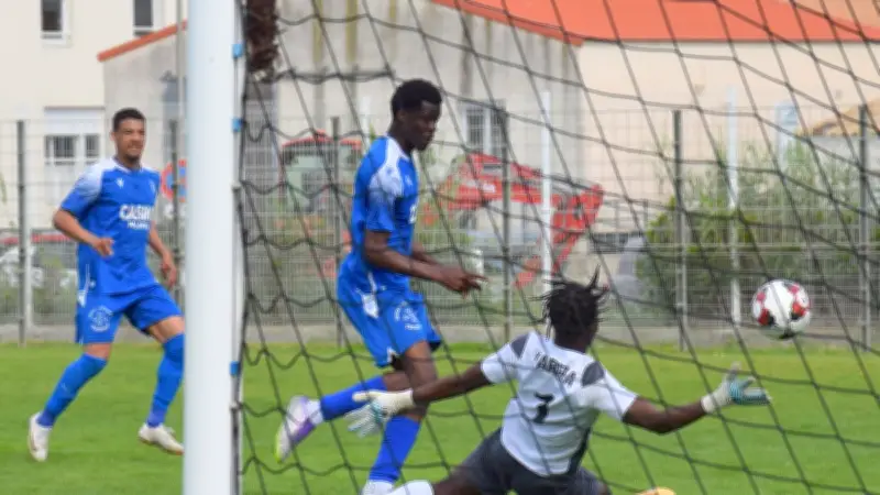 Palavas-les-Flots sauve l'essentiel face à Castelnau-le-Lez en football amateur