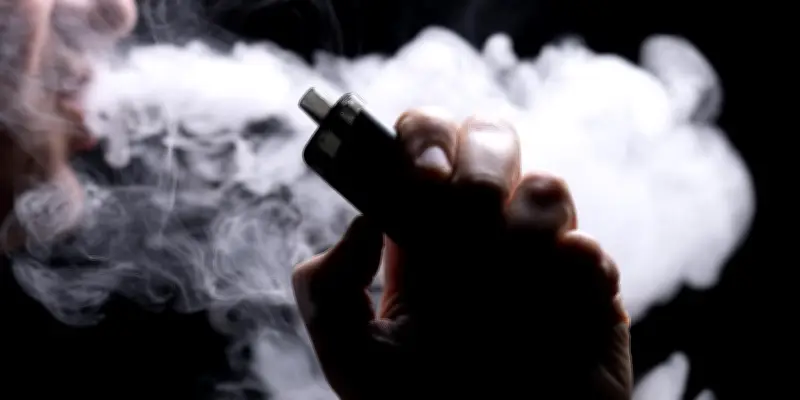 Paquet neutre pour la cigarette électronique : une proposition de loi déposée