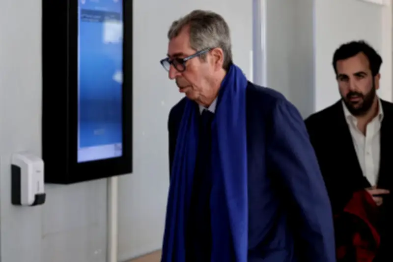 Patrick Balkany dénonce une « parodie de justice » à l'ouverture de son procès pour détournement de fonds