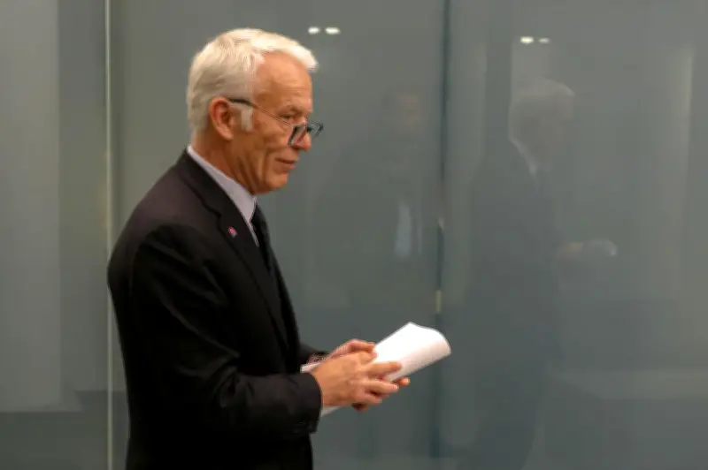 Patrick Martin du Medef dément tout ralliement au RN tout en défendant le dialogue pragmatique