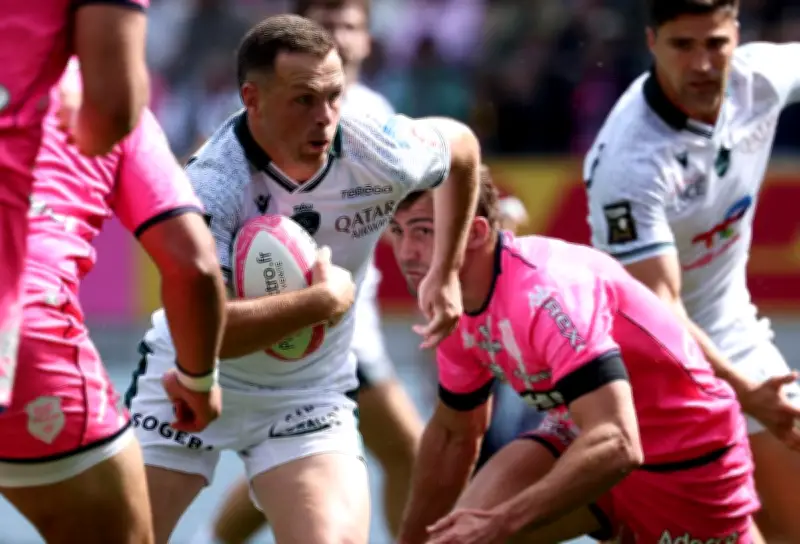 Pau craque dans le money-time et laisse filer la victoire face au Stade Français