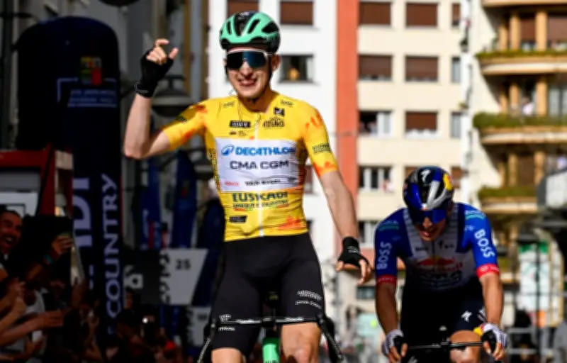 Paul Seixas, prodige du cyclisme, domine le Tour du Pays basque avec une étape reine