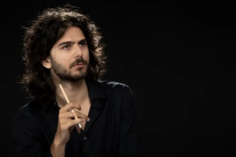 Pauvres de Nous : Delvio Carrieri explore la pauvreté dans les Pouilles