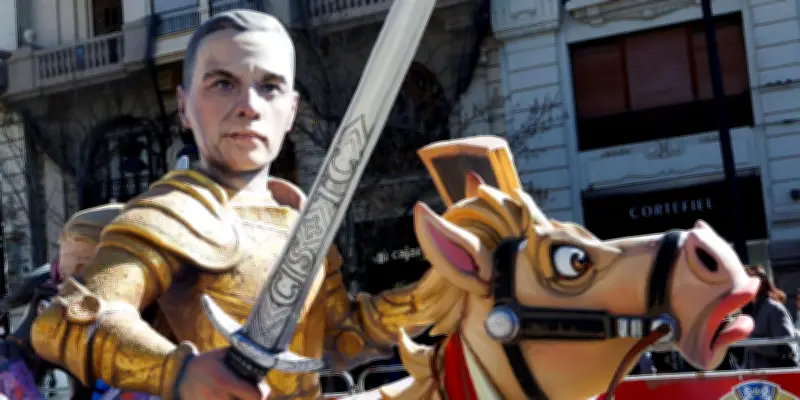 Pedro Sánchez : une stature mondiale solide face à une fragilité politique nationale