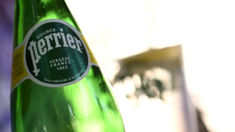 Perrier se conforme aux autorités avec un nouveau système de microfiltration