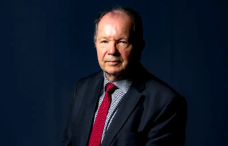 Philippe Bilger dénonce les dérives de CNews dans son livre « L'heure des crocs »