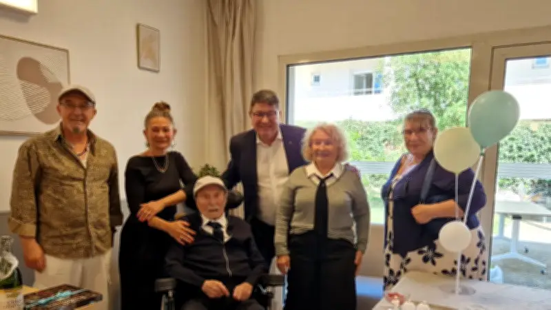 Pierre Camboulives fête ses 100 ans à Pérols entouré des siens