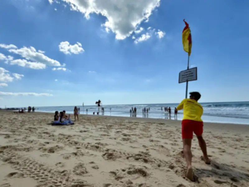 Plages surveillées en Gironde : les horaires été 2025