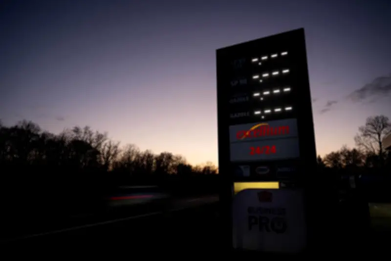 Pénuries de carburant : environ 10% des stations-service françaises touchées