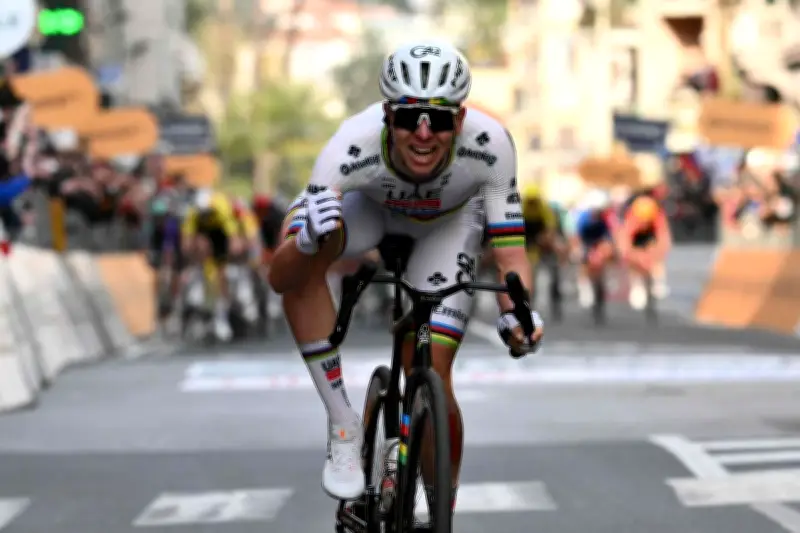 Pogacar vise Paris-Roubaix après Sanremo : 'Je pense aux cinq Monuments'