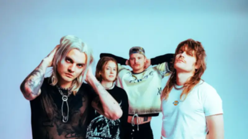 Pogo Car Crash Control : la claque punk-metal à Béziers avant Nîmes