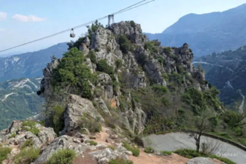 Poissons d'avril dans les Alpes-Maritimes : un florilège de blagues locales sur la toile