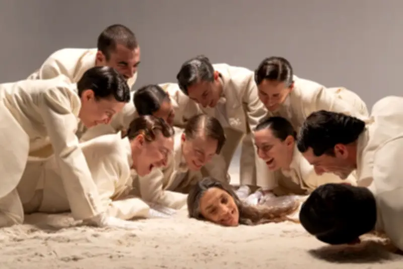 Polvo Seran : un conte crépusculaire sur la fin du monde