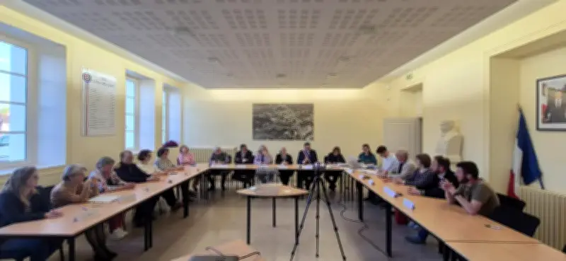 Pont-l'Abbé-d'Arnoult : le conseil municipal organise ses équipes et commissions