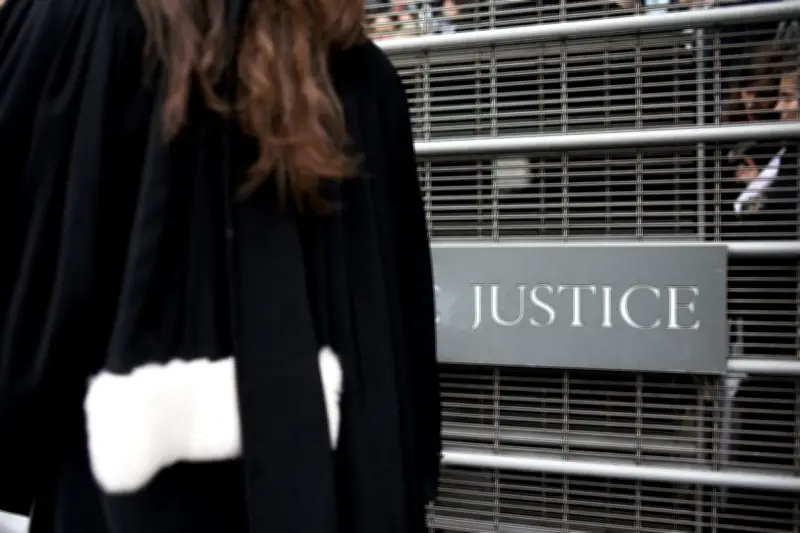 Pourquoi la justice criminelle française a besoin du « plaider-coupable criminel » selon un avocat