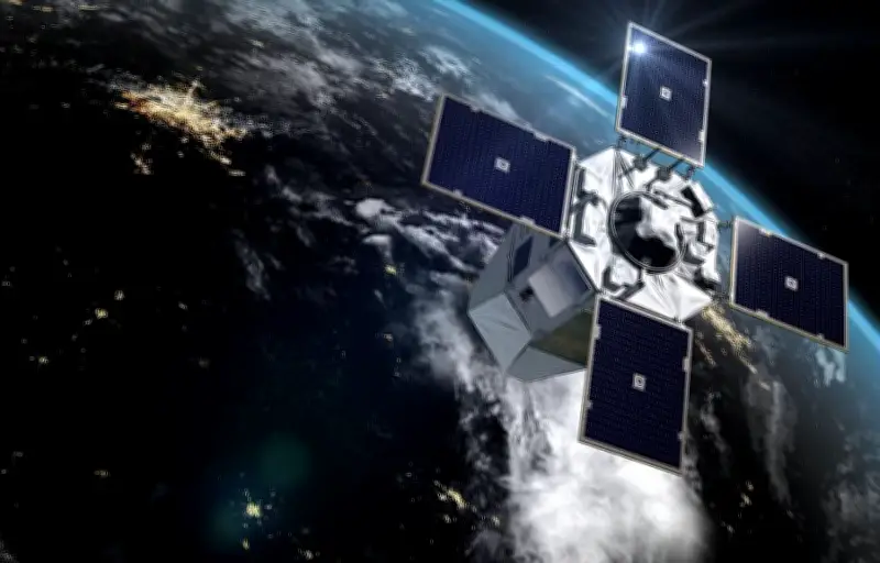 Pourquoi les satellites ne tombent-ils jamais sur Terre ? L'équilibre orbital expliqué