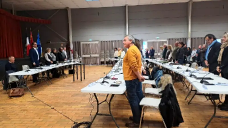 Premier conseil municipal à Vauvert : hymne national et nominations clés votées