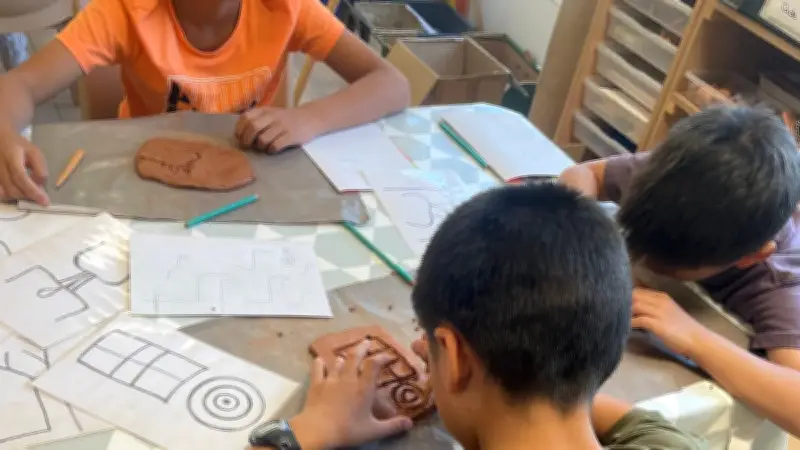 Préhistorama : des ateliers créatifs pour enfants pendant les vacances de printemps