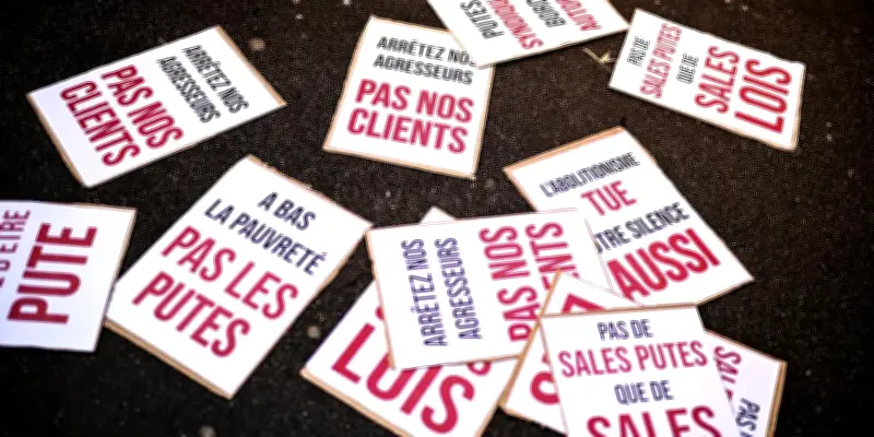 Prostitution : les clivages persistent dix ans après la loi de 2016