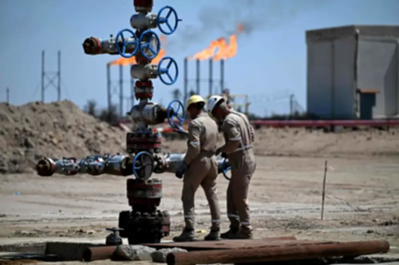 Pétrole : la paralysie d'Ormuz fait flamber les prix et inquiète