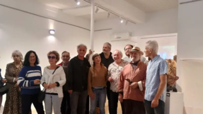 Pézenas célèbre Boby Lapointe avec une exposition de sculptures éphémère