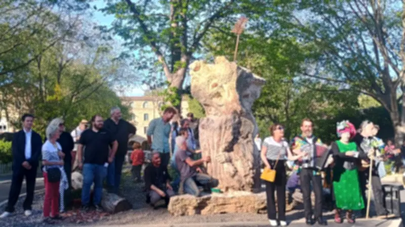 Pézenas célèbre Boby Lapointe avec une sculpture monumentale et des festivités