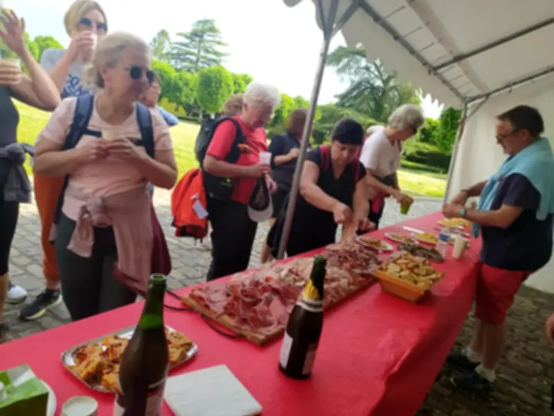 Randonnée solidaire pour la restauration du château à Pons