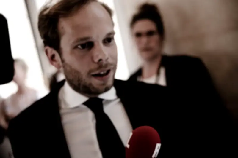 Rapport Alloncle : un comité secret peut bloquer sa publication