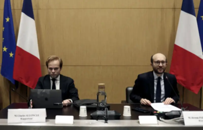 Rapport choc sur l'audiovisuel public : suppression de France 4 et fusions en vue