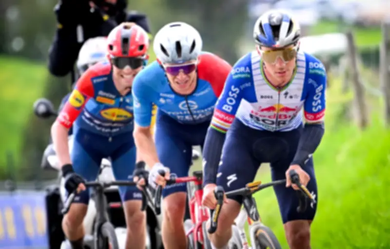 Remco Evenepoel s'impose sur l'Amstel Gold Race 2026 face à Mattias Skjelmose