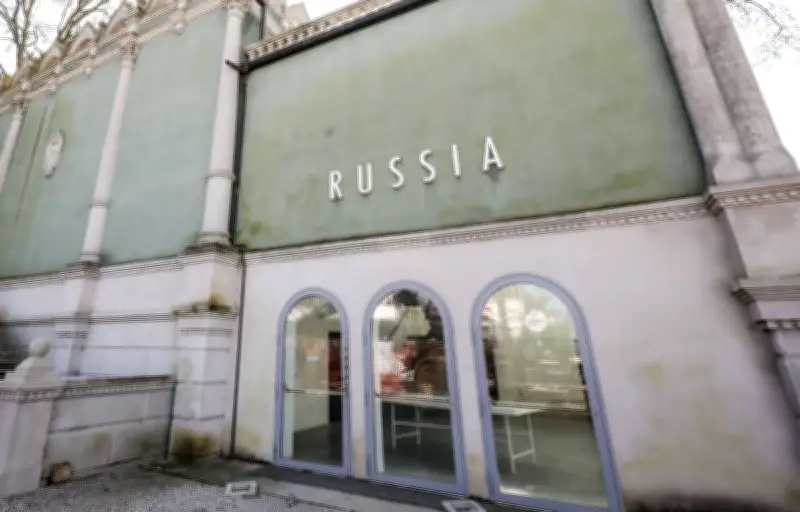 Retour de la Russie à la Biennale de Venise : indignation des artistes