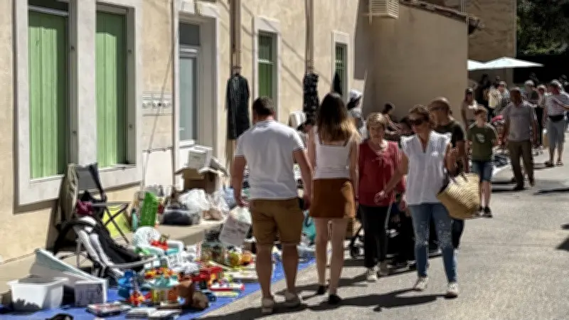 Retour du vide-greniers du 1er mai à Beauvoisin